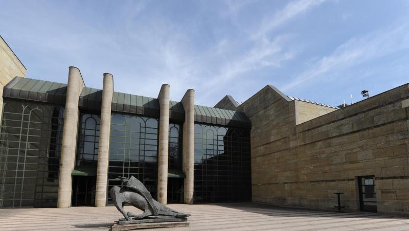 Blick auf die neue Pinakothek in München.