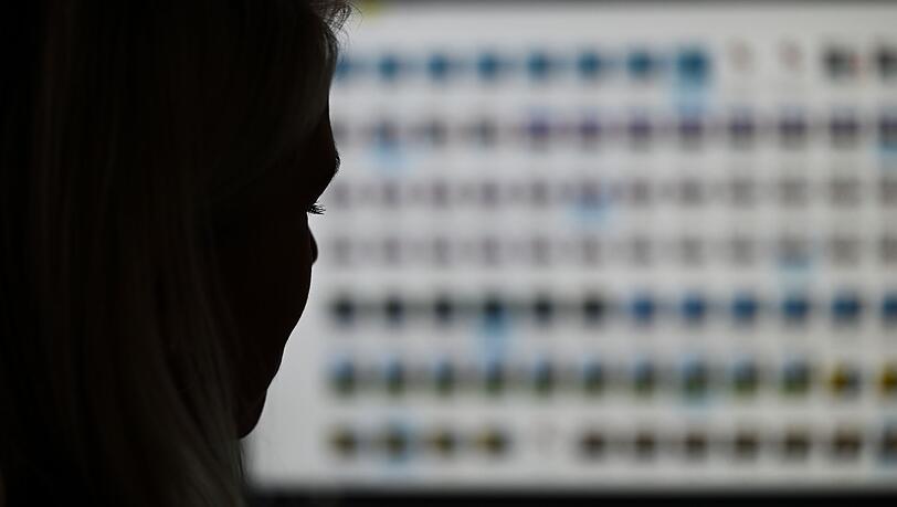 Die sichergestellten Dateien werden nun ausgewertet. (Symbolbild)