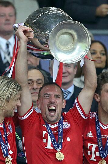Franck Ribery mit dem Champions League Pokal im Wembley Stadion. Die Geschichte des Franzosen hätte auch ganz anders aussehen können.