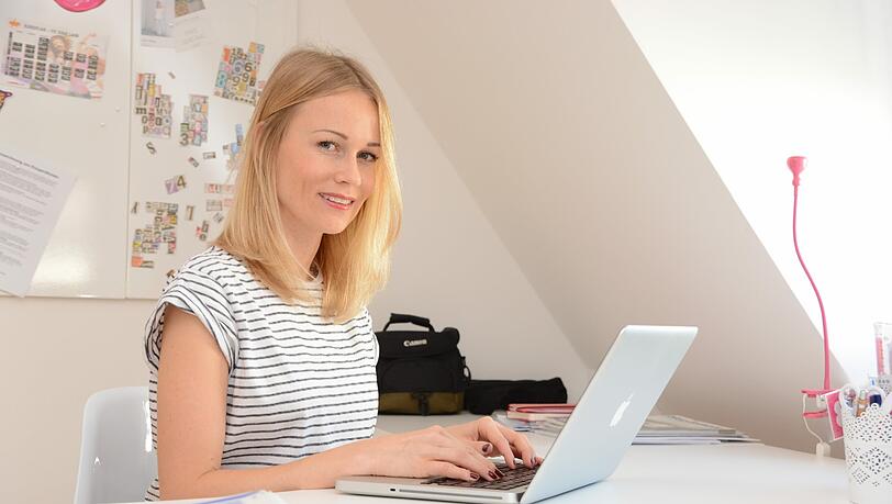 Julia Mosig betreibt ein Modeblog. Für den Flohmarkt hat sie 21 Kollegen zusammengetrommelt. Julia Mosig betreibt ein Modeblog. Für den Flohmarkt hat sie 21 Kollegen zusammengetrommelt.