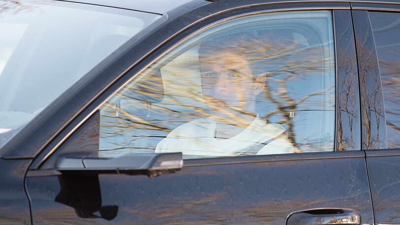 Thomas Müller bei seiner Ankunft am Vereinsgelände.