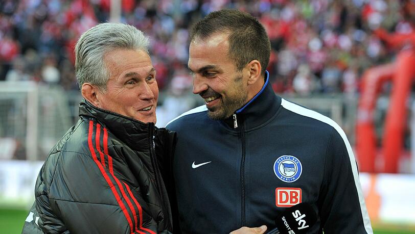 "Wir sind Kollegen" - FC-Bayern-Trainer Jupp Heynckes und Markus Babbel, der Trainer von Hertha BSC Berlin. "Wir sind Kollegen" - FC-Bayern-Trainer Jupp Heynckes und Markus Babbel, der Trainer von Hertha BSC Berlin.