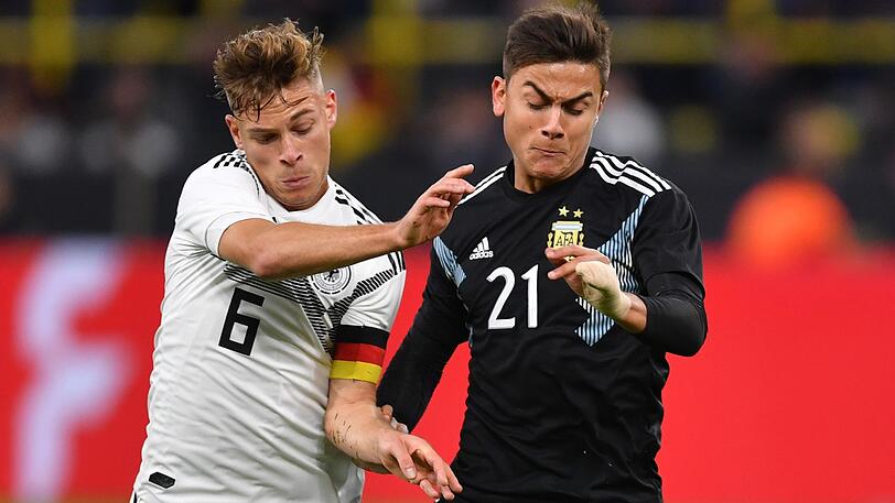 Erstmals DFB-Kapitän: Bayern-Profi Joshua Kimmich (links).