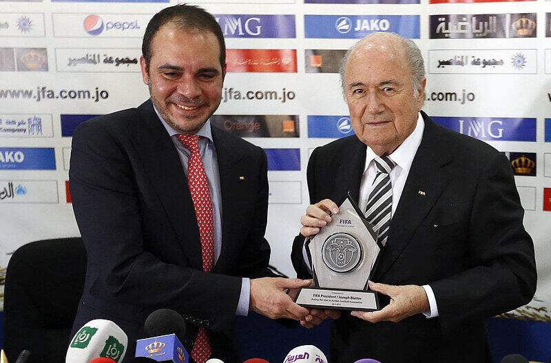 FIFA Vize-Präsident Prinz Ali Bin al Hussein und Fifa-Präsident Sepp Blatter - bei der kommenden Präsidentschaftswahl werden sie Gegner sein.