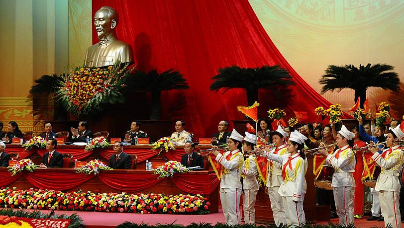 In Vietnam findet der 12. Kongress der Vietnamesichen Kommunistischen Parte (VCP) statt. In Vietnam findet der 12. Kongress der Vietnamesichen Kommunistischen Parte (VCP) statt.
