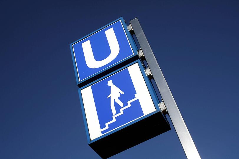 Die 27-Jährige wurde an der U-Bahnstation Josephsplatz angegriffen. (Symbolbild)