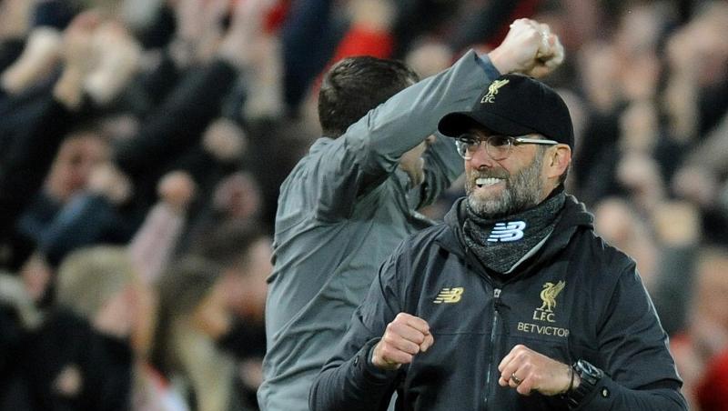 Liverpools Trainer Jürgen Klopp bejubelt einen Treffer gegen den FC Arsenal. Liverpools Trainer Jürgen Klopp bejubelt einen Treffer gegen den FC Arsenal.