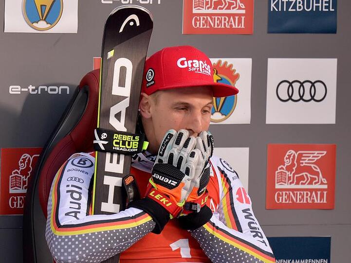 Fassungslos: Josef Ferstl gewann als erster Deutscher den Super-G in Kitzbühel.