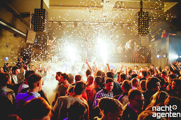 House vs Black hieß es am Samstag im Jack Rabbit.