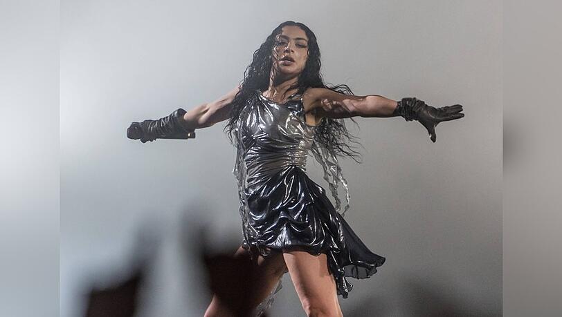 Macht wieder alles anders: Charli xcx. Macht wieder alles anders: Charli xcx.