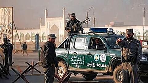 Polizisten in Afghanistan: Ab 30.November werden die Beamten am Hindukusch auch von bayerischen Ordnungshütern ausgebildet.