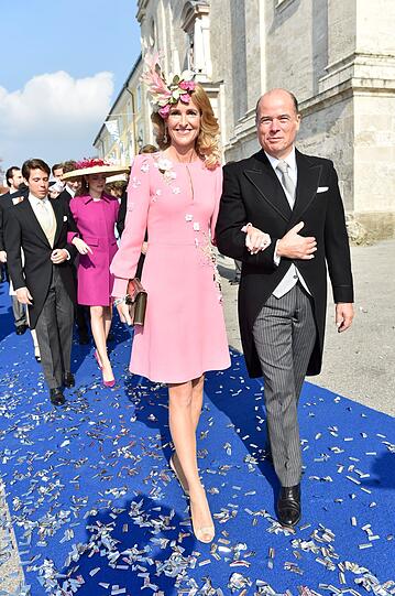 Traumhochzeit am Tegernsee - klicken Sie sich durch die Bilder der adeligen Vermählung von Sophie Herzogin von Württemberg und ihrem Comte Maximilien d&rsquo;Andigné!