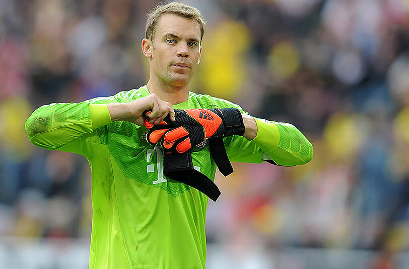 MANUEL NEUER, NOTE 3: Erste Bewährungsprobe nach Reichwein-Schuss (7.) - locker. Entspannter Nachmittag für den Weltmeister-Torwart. Kaum gefordert. Keine Chance beim späten Elfmeter zum 4:1 (89.).