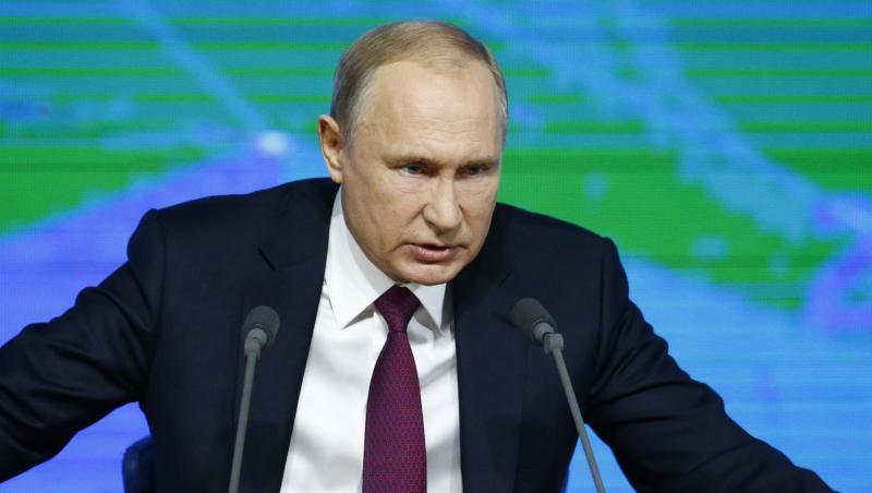 Russlands Präsident Wladimir Putin gibt seine traditionelle Jahrespressekonferenz. Russlands Präsident Wladimir Putin gibt seine traditionelle Jahrespressekonferenz.