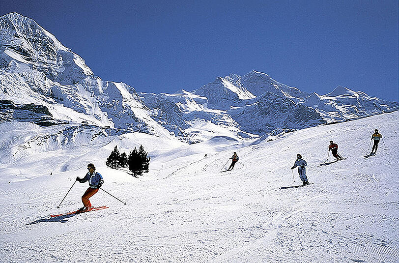 Der Winter hat Europa fest im Griff. Beste Voraussetzungen für alle Wintersportler! Mehr Infos gibt's im wöchentlichen AZ-Schneebericht.
