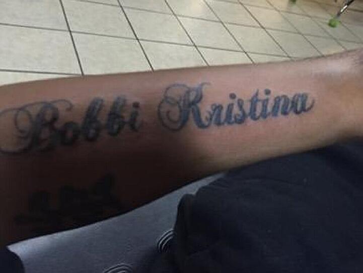 Tattoo für die Freundin in Lebensgefahr: Nick Gordons Twitter-Schnappschuss