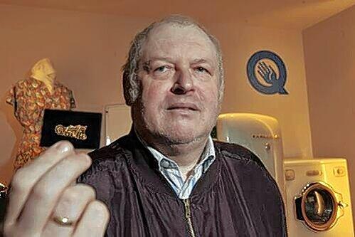 Auf den Tag genau 39 Jahre hat Peter Danzer (58) bei der Quelle gearbeitet.
