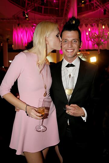 Bonnie Strange und Carl Jakob