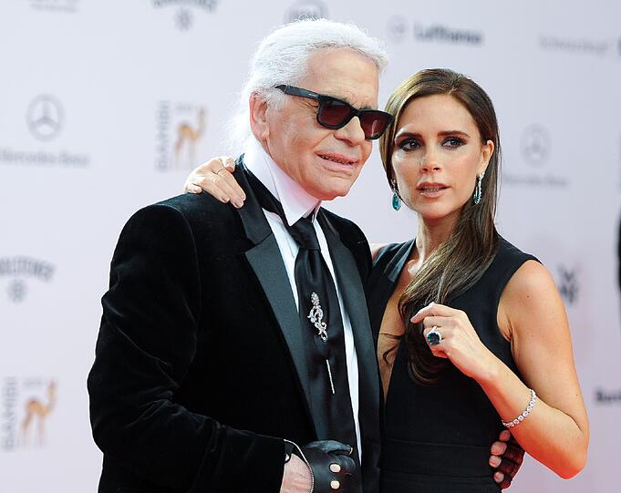 Victoria Beckham und "Chanel"-Designer Karl Lagerfeld
