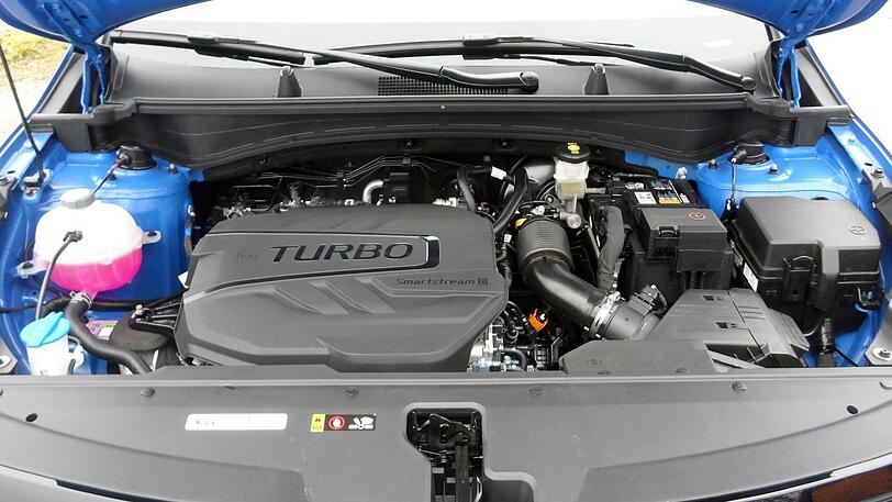 Mild hybridisiert: der 136 PS starke Dieselantrieb des Kia Sportage.