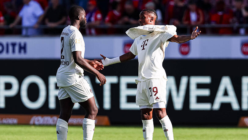 Müssen sich gegen Arsenal deutlich steigern: Die Bayern-Stars um Dayot Upamecano. Müssen sich gegen Arsenal deutlich steigern: Die Bayern-Stars um Dayot Upamecano.