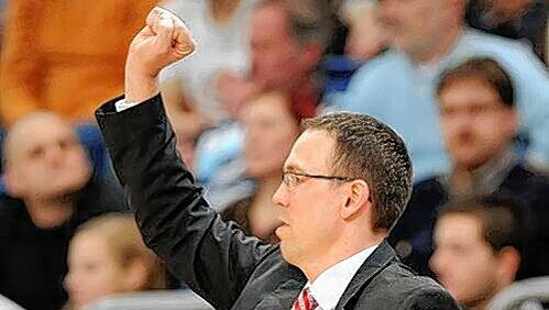 Siegessicher: Bambergs Trainer Chris Fleming. Siegessicher: Bambergs Trainer Chris Fleming.