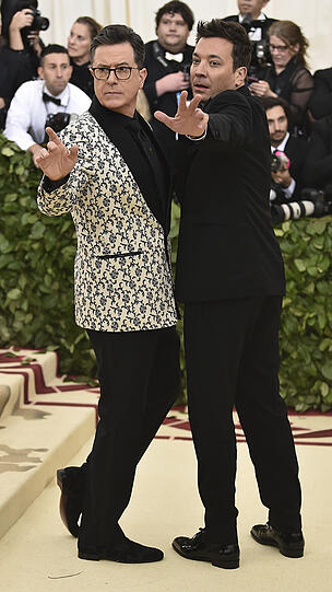 Stephen Colbert (l.) und Jimmy Fallon.