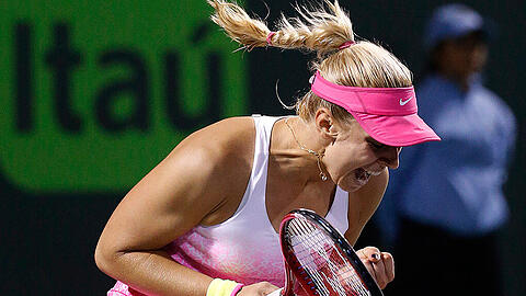 Schrei der Erleichterung: Sabine Lisicki drehte im zweiten Satz einen 3-Spiele-Rückstand.