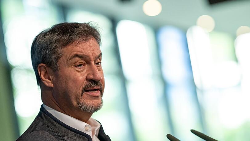 Markus Söder steht für die Kiffer-Gesetze in der Kritik (Archivbild). Markus Söder steht für die Kiffer-Gesetze in der Kritik (Archivbild).