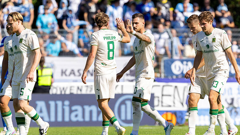 Der TSV 1860 zieht durch ein 3:1 in das Toto-Pokal-Viertelfinale ein.