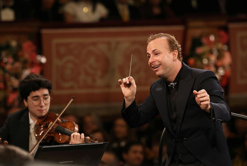 Die Wiener Philharmoniker unter Yannick N&eacute;zet-S&eacute;guin anl&auml;sslich des Neujahrskonzertes 2026 im Goldenen Saal des Musikvereins in Wien.