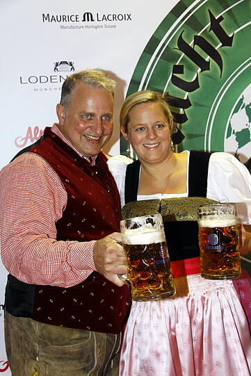 Eindrücke von der "Nacht der Tracht" 2012: Christian Schottenhamel mit Frau Johanna.