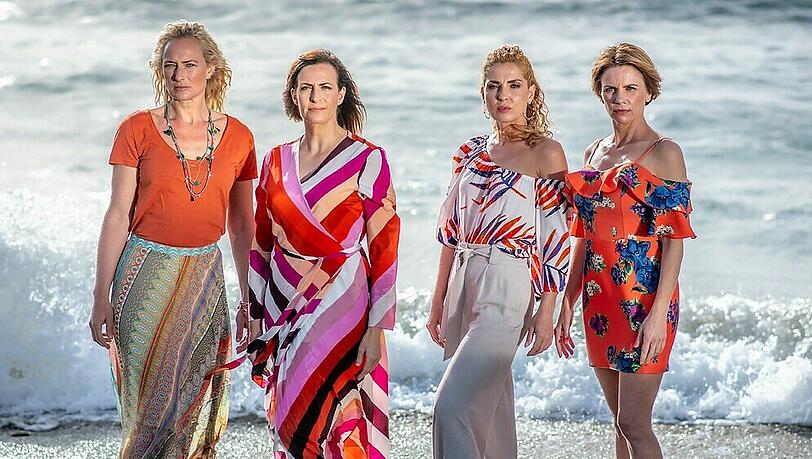 Das Jubiläum bei "GZSZ" steht an. V.l.: Eva Mona Rodekirchen, Ulrike Frank, Maria Wedig, Gisa Zach Das Jubiläum bei "GZSZ" steht an. V.l.: Eva Mona Rodekirchen, Ulrike Frank, Maria Wedig, Gisa Zach
