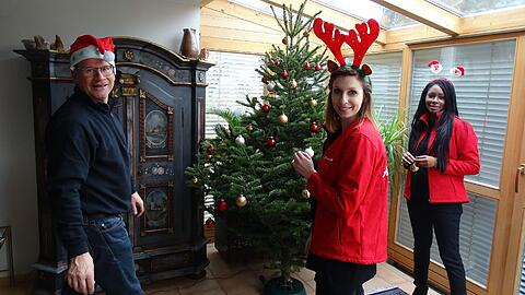 Die große Christbaumverlosung der Abendzeitung war ein voller Erfolg! Wir zeigen Ihnen die schönsten Fotos unserer Aktion 'AZ schmückt...'.