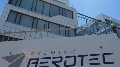Der Hauptsitz der Airbus-Tochter Premium Aerotec. Foto: Karl-Josef Hildenbrand/dpa