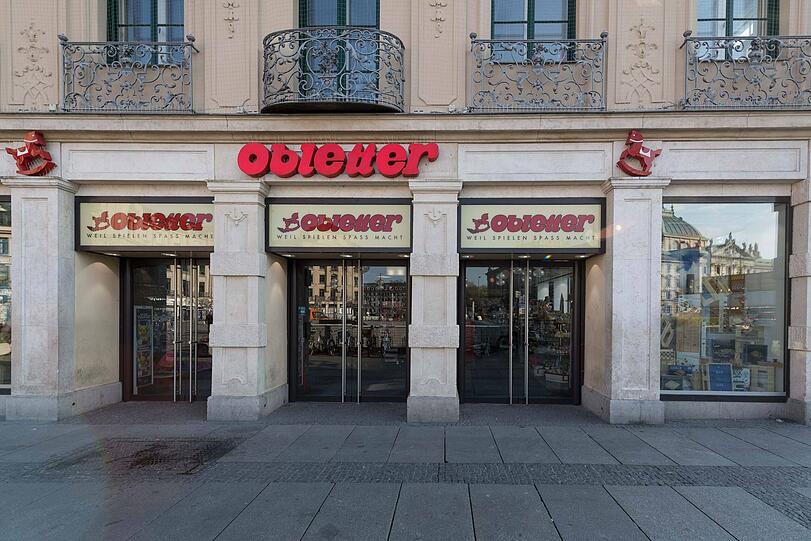 Das Spielwarengeschäft Obletter am Stachus wird Anfang 2023 für immer seine Türen schließen.