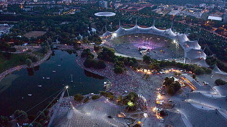 Durch die laufenden Umbauarbeiten im Olympiastadion steht die bisherige Hauptspielst&auml;tte ab 2026 nicht mehr zur Verf&uuml;gung. Das Festivalgel&auml;nde im Olympiapark wurde grundlegend neu strukturiert. (Archivbild)