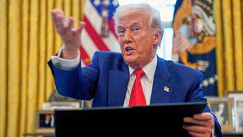 Risiko für die deutsche Wirtschaft: Die erratische Zollpolitik von Donald Trump. (Archivbild)