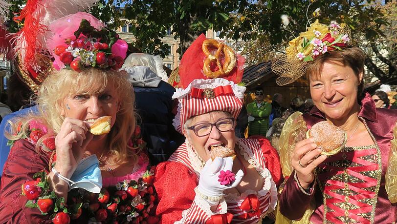 Legendär: die Marktweiber vom Viktualienmarkt.