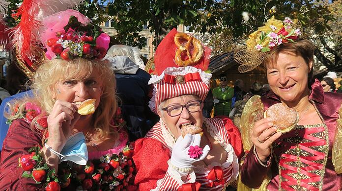 Legendär: die Marktweiber vom Viktualienmarkt.