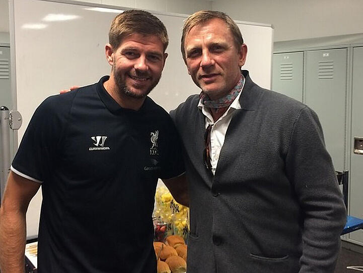 Zwei englische Helden: Steven Gerrard (l.) und Daniel Craig