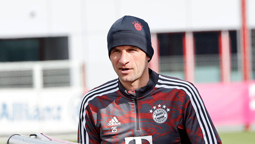 Thomas Müller wird den FC Bayern gegen Paris Saint-Germain wieder als Kapitän aufs Feld führen.