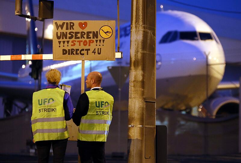 Die Flugbegleiter der Lufthansa streiken auch in München.