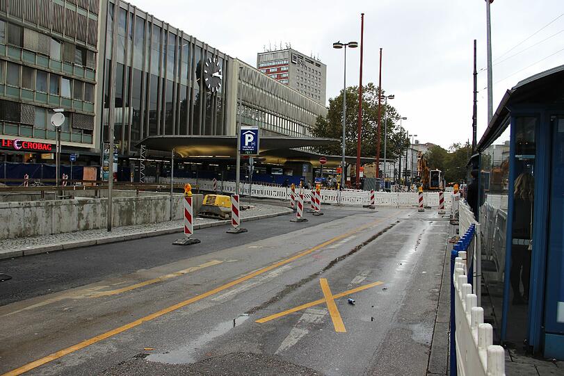 So sieht's seit Mittwoch am Münchner Hauptbahnhof aus: Baustelle soweit das Auge reicht
