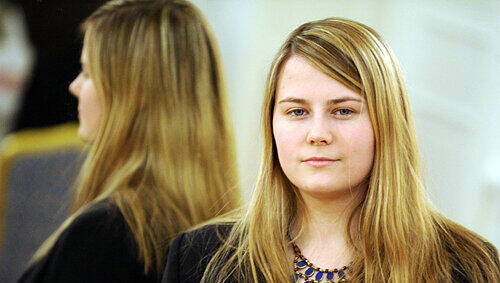 Auch drei Jahre nach ihrer Flucht aus der Geiselhaft leidet die knapp 22-jährige Natascha Kampusch (Foto) noch an den Folgen ihrer jahrelangen Isolation. Auch drei Jahre nach ihrer Flucht aus der Geiselhaft leidet die knapp 22-jährige Natascha Kampusch (Foto) noch an den Folgen ihrer jahrelangen Isolation.