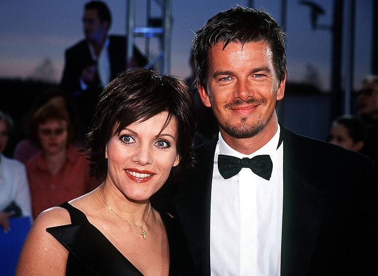 2001 beim Deutschen Fernsehpreis mit Partner Markus Lanz. Die beiden waren von 1998 bis 2006 ein Paar und haben einen gemeinsamen Sohn.