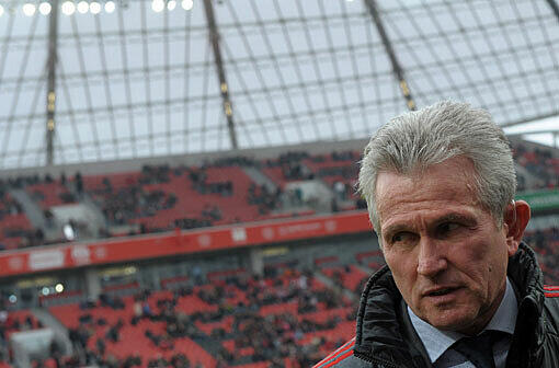 Bayern-Trainer Jupp Heynckes: Die Rückkehr in die Bay-Arena von Leverkusen hatte er sich wohl anders vorgestellt.
