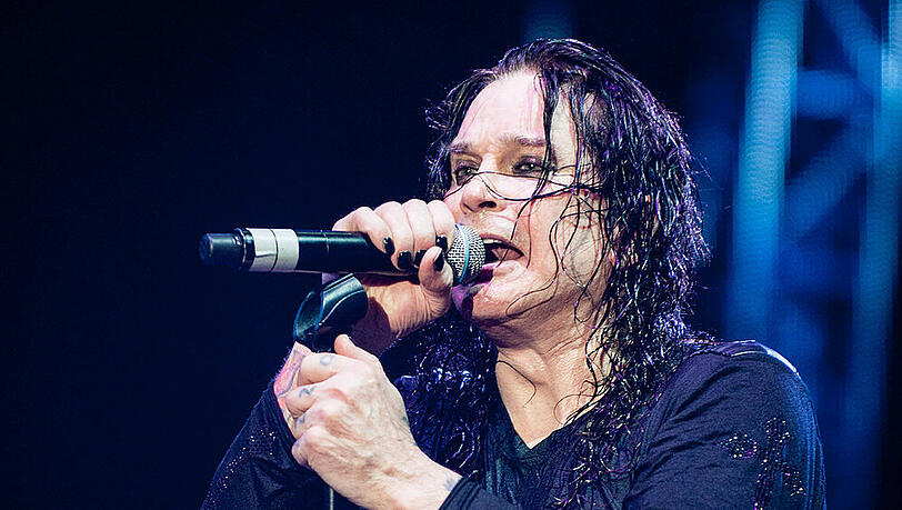 Ozzy Osbourne ist seiner Frau Sharon für immer und ewig dankbar Ozzy Osbourne ist seiner Frau Sharon für immer und ewig dankbar