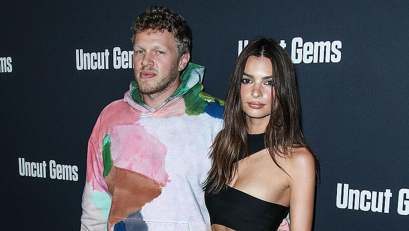Die Schöne und der Freak? Emily Ratajkowski und Sebastian Bear McClard Die Schöne und der Freak? Emily Ratajkowski und Sebastian Bear McClard
