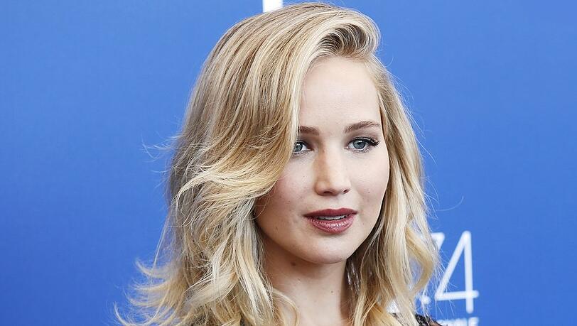 Jennifer Lawrence plaudert in einem Interview über ihre Mutterrolle und ihr erstes Kind.